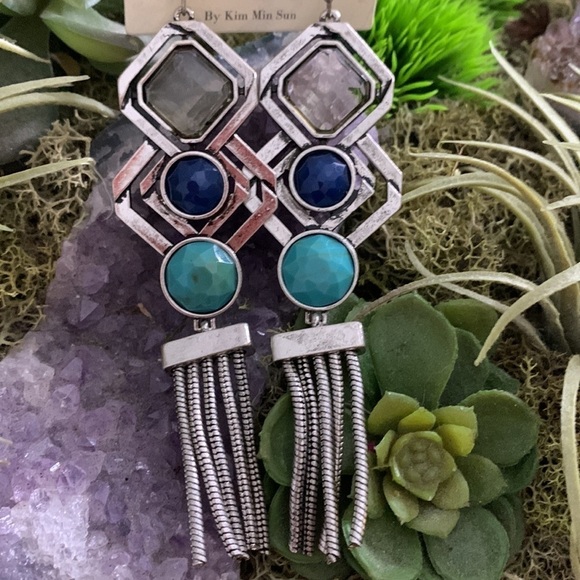 NWT Mia bohemian stone metal dangle earrings - Picture 2 of 4